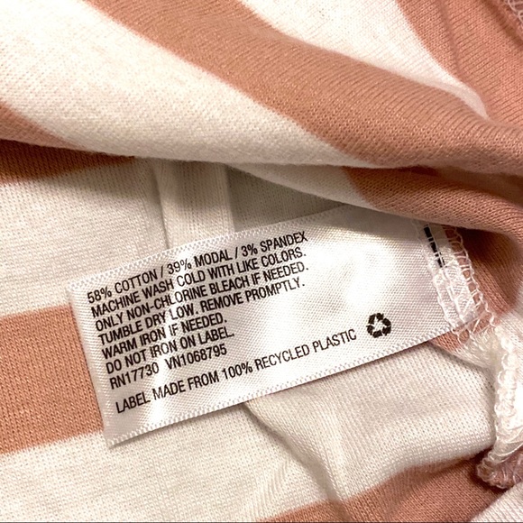 Pink and white striped tshirt - Picture 4 of 5